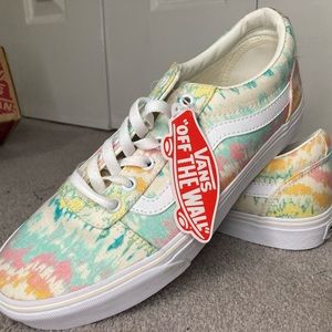 Vans size womens 9